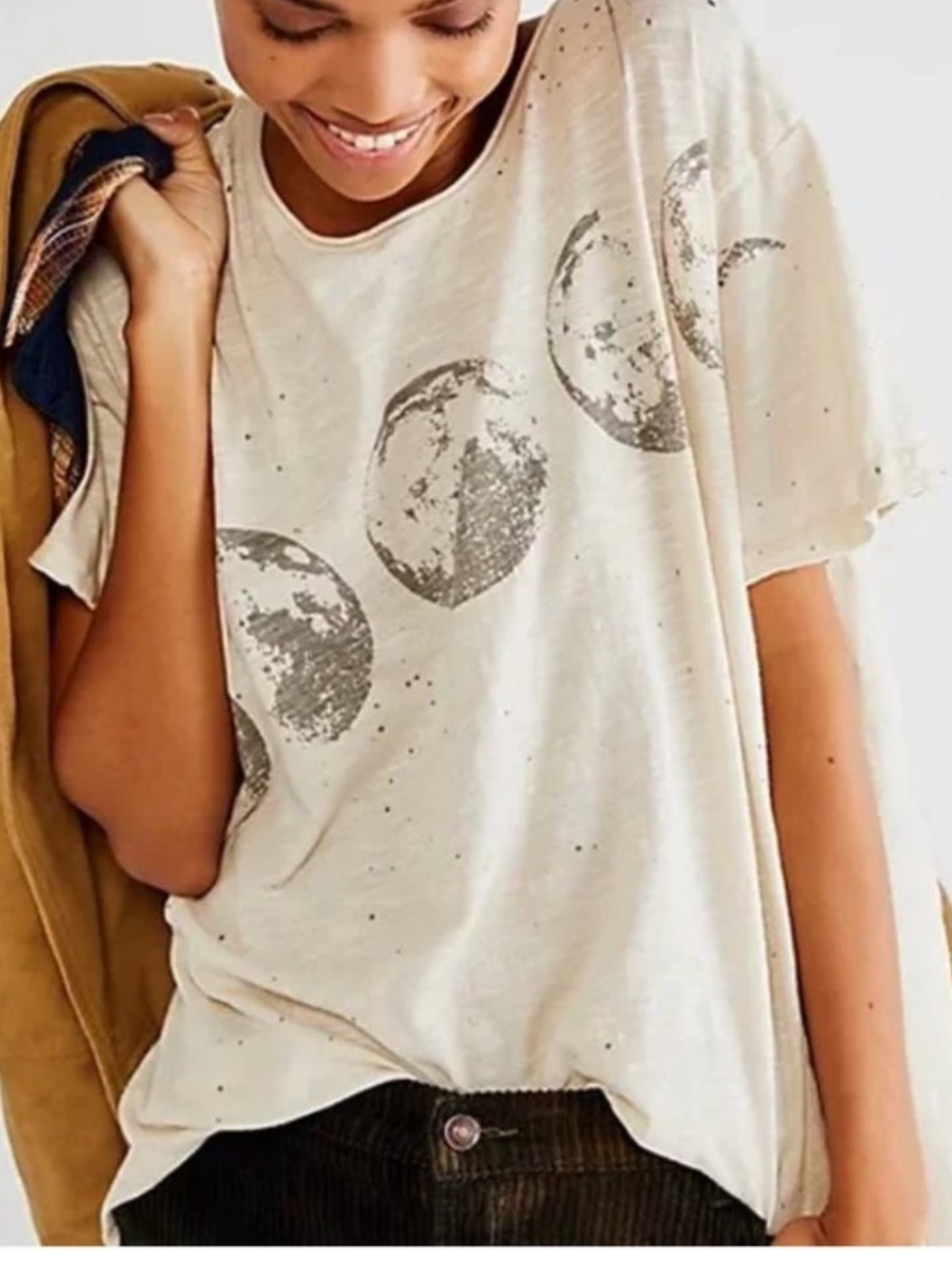 Magnolia Pearl Phases of Moon Tee - Picture 9 of 10